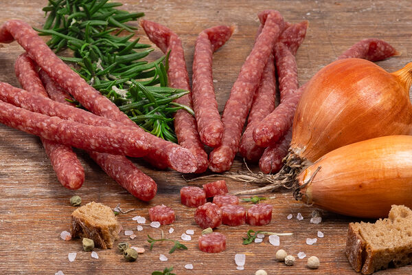 SALAMI STICKS
